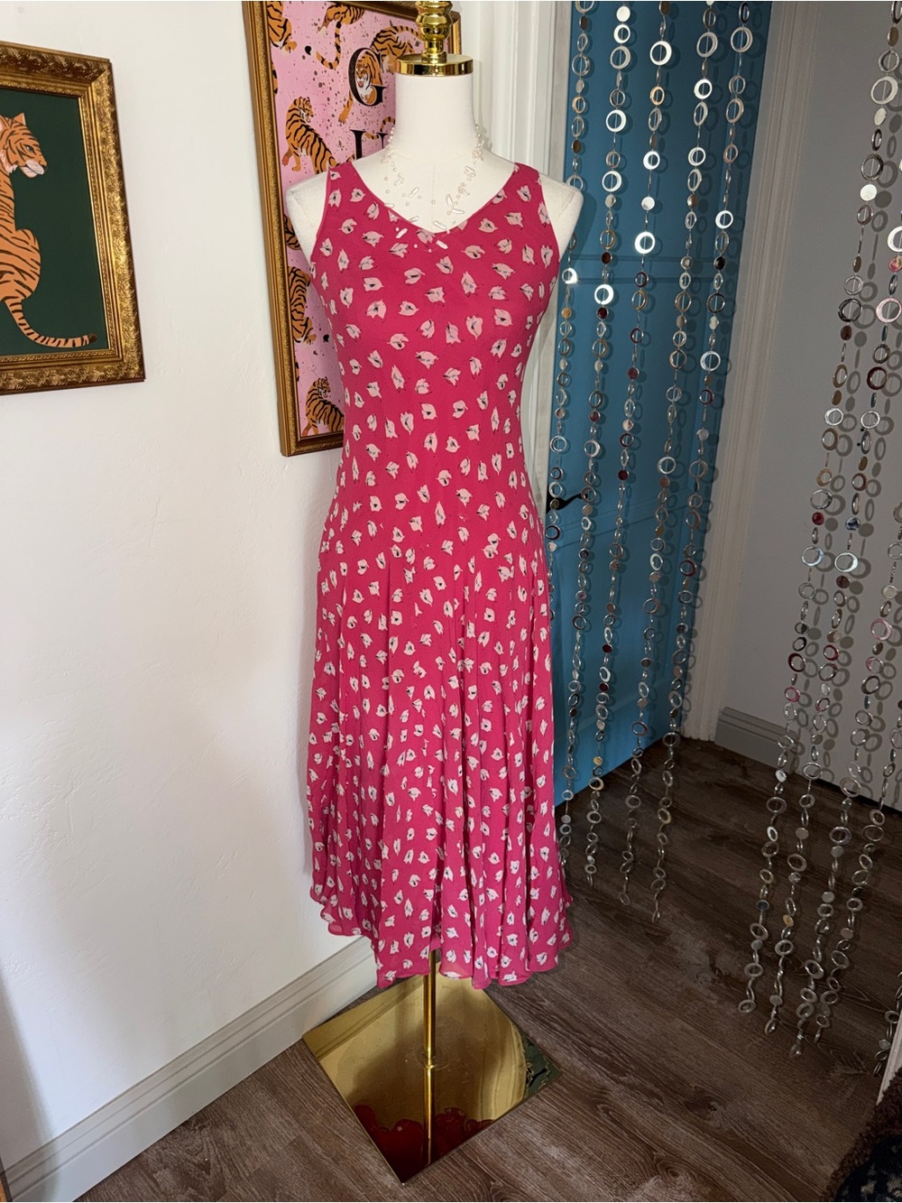 Vintage Y2K Silk Women’s Pink Floral V-Neck Midi Dress
